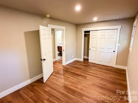 Bedroom - 283 Robin Dr, Marion, NC 28752 photo 5 of 5