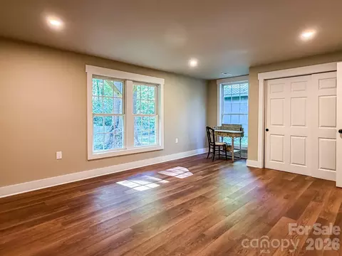 Bedroom - 283 Robin Dr, Marion, NC 28752 photo 2 of 5