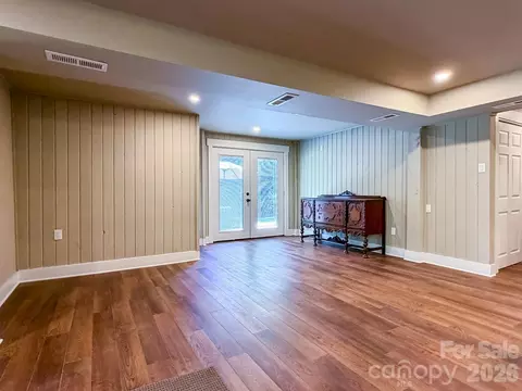 Living - 283 Robin Dr, Marion, NC 28752 photo 1 of 5