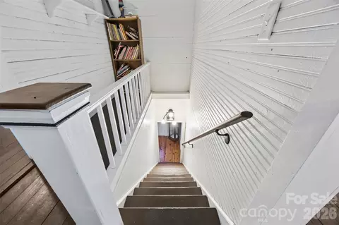 Entry Way - 322 E Main St, Maiden, NC 28650 photo 2 of 3