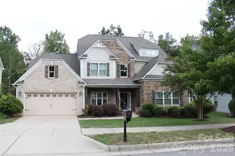 2950 Donegal Dr, Kannapolis, NC 28081