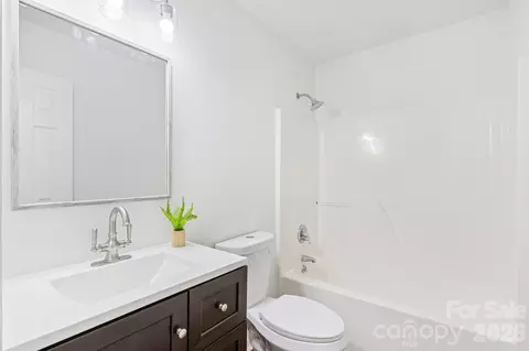 Bath - 2199 Pacer Rd, Lancaster, SC 29720 photo 1 of 3
