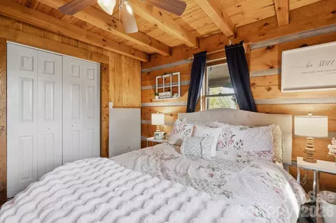 Bedroom - 8472 Jacob Fork River Rd, Vale, NC 28168 photo 4 of 5