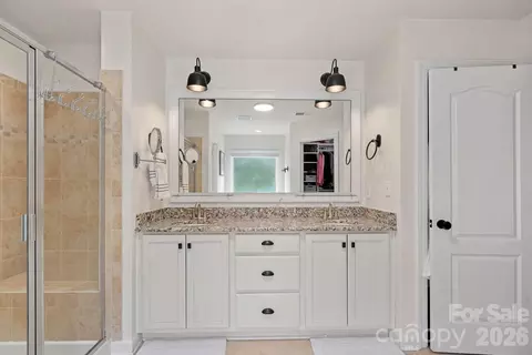 Bath - 2071 Feldspar Dr, Davidson, NC 28036 photo 3 of 6