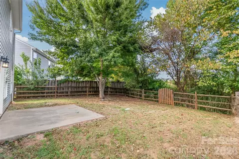 Exterior - 831 Sinclair Dr, Monroe, NC 28112 photo 2 of 3