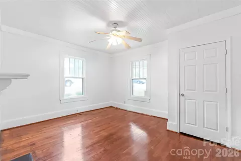 Living - 1015 Elm St, Monroe, NC 28112 photo 2 of 3