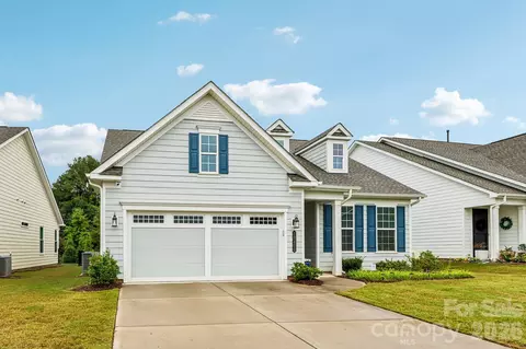 10400 Superb Ln, Charlotte, NC 28215