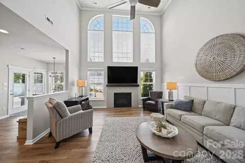 3604 Grovecreek Pond Dr, Concord, NC 28027