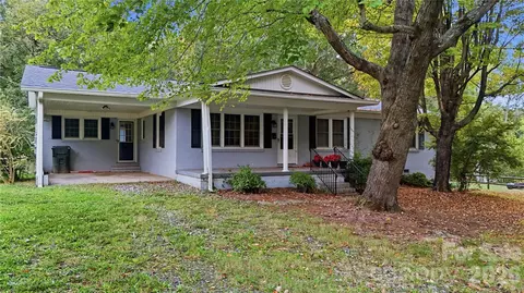 605 S Styers St, Cherryville, NC 28021