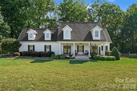 14438 Beatties Ford Rd, Huntersville, NC 28078