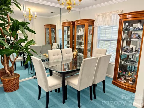 Dining - 21160 Cold Spring Ln, Cornelius, NC 28031 photo 1 of 1