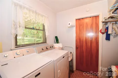 Other - 39 Maynard Rd, Candler, NC 28715 photo 4 of 10
