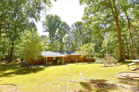 Exterior - 39 Maynard Rd, Candler, NC 28715 photo 14 of 20