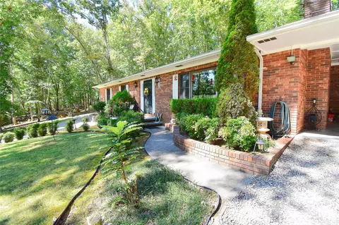 Exterior - 39 Maynard Rd, Candler, NC 28715 photo 4 of 20