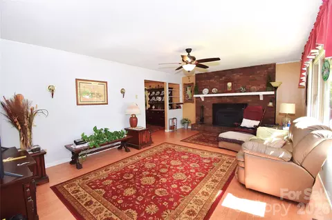 Living - 39 Maynard Rd, Candler, NC 28715 photo 1 of 3