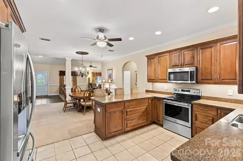 Kitchen - 808 3rd Ne St NE, Conover, NC 28613 photo 3 of 3