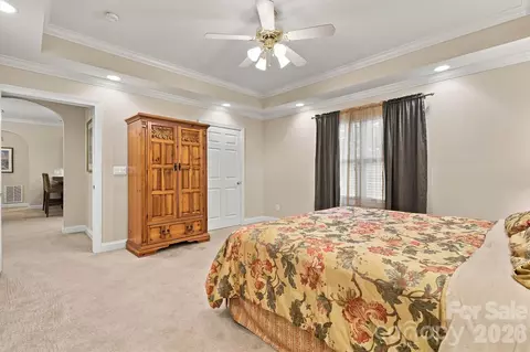 Bedroom - 808 3rd Ne St NE, Conover, NC 28613 photo 3 of 5