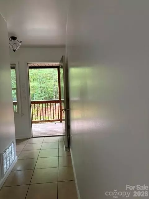 Entry Way - 20 Pheasant Run Rd, Brevard, NC 28712 photo 1 of 1