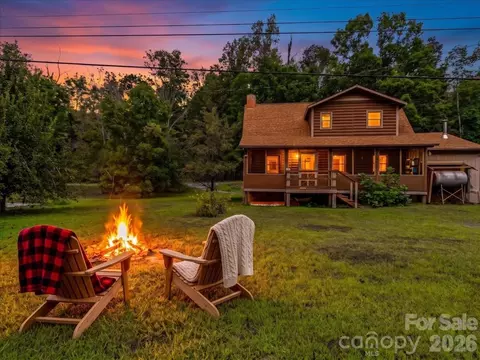 3206 Fork Mountain Rd, Bakersville, NC 28705