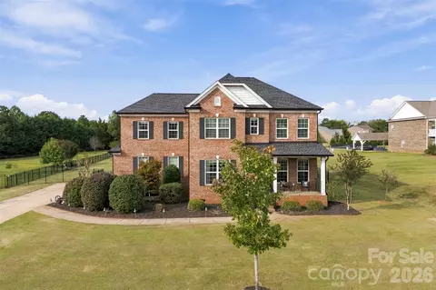 1124 Golden Gate Ct, Rock Hill, SC 29732