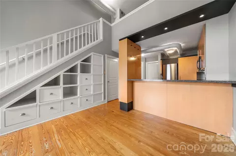 404 N Laurel Ave, Charlotte, NC 28204