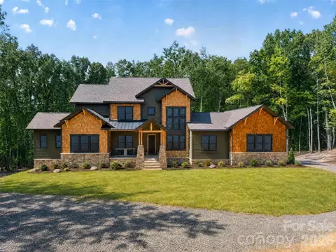 9215 Island Point Rd, Charlotte, NC 28278