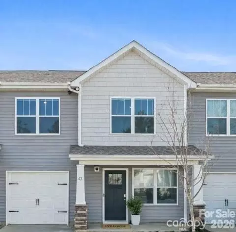 42 Benedict Ln, Weaverville, NC 28787