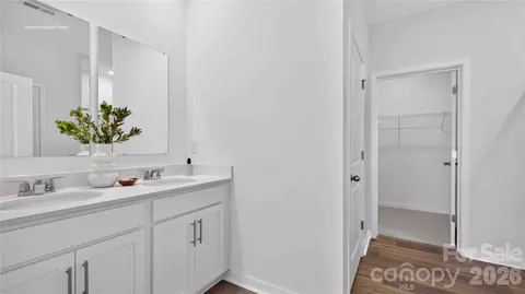 Entry Way - 1018 Grace Valley Dr, Monroe, NC 28112 photo 7 of 10