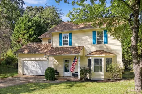 7519 Katherine Dr, Denver, NC 28037