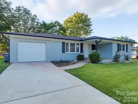 512 Villa St, Kannapolis, NC 28083