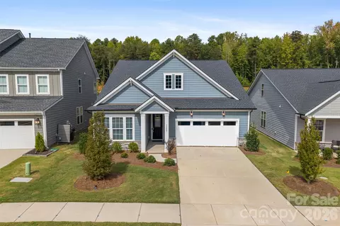 5208 Glenwalk Dr, Charlotte, NC 28269
