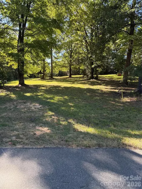 233 Clark Blvd, Charlotte, NC 28262