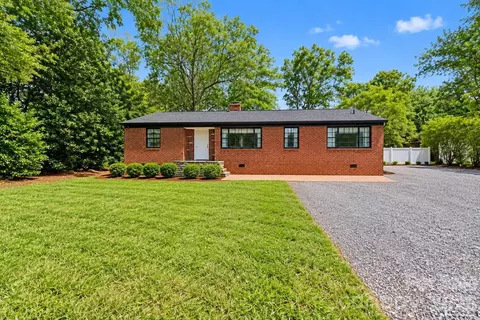 8911 Mt Holly-huntersville Rd, Huntersville, NC 28078