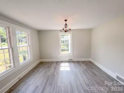 Living - 905 3rd St, Spencer, NC 28159 photo 2 of 4