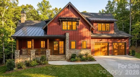 Longcliff Lane, Lake Toxaway, NC 28747
