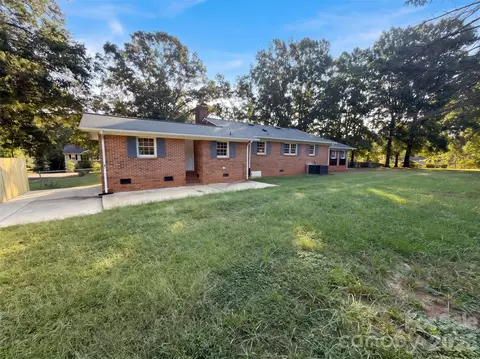 Exterior - 1809 Love Rd, Monroe, NC 28110 photo 3 of 3