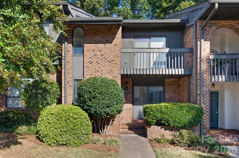 5803 Sharon E Rd #E, Charlotte, NC 28210