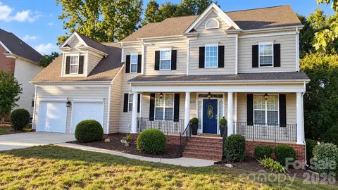 15018 Balenie Trace Ln, Charlotte, NC 28277