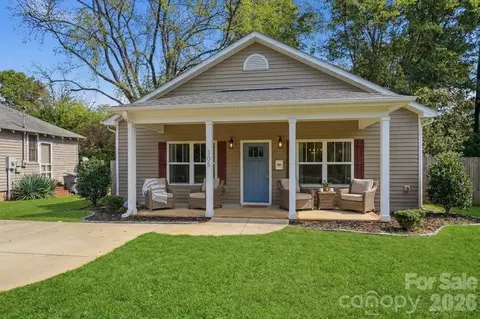305 Harrison St, Charlotte, NC 28208