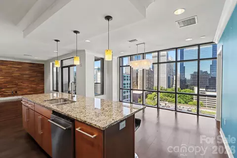 222 S Caldwell 1509 St #1509, Charlotte, NC 28202