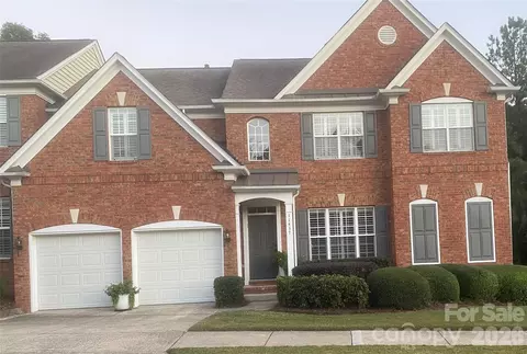 11437 Corliss Ave, Charlotte, NC 28277