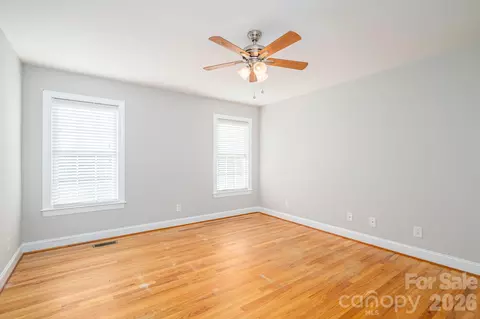Bedroom - 4252 Goodson Rd, Maiden, NC 28650 photo 1 of 4