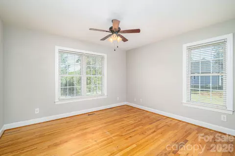 Bedroom - 4252 Goodson Rd, Maiden, NC 28650 photo 4 of 4