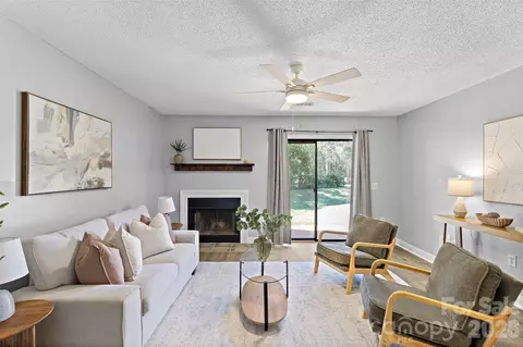 3009 Heathstead J Pl #J, Charlotte, NC 28210