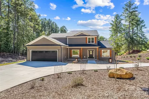 2366 W Paradise Harbor Dr, Connelly Springs, NC 28612