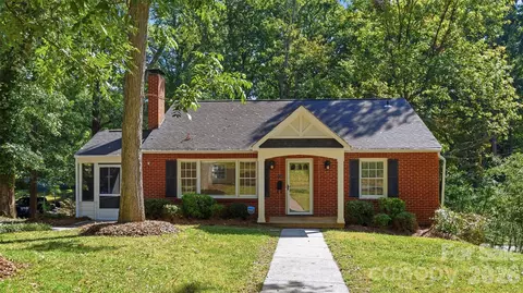 1004 S South St, Gastonia, NC 28052