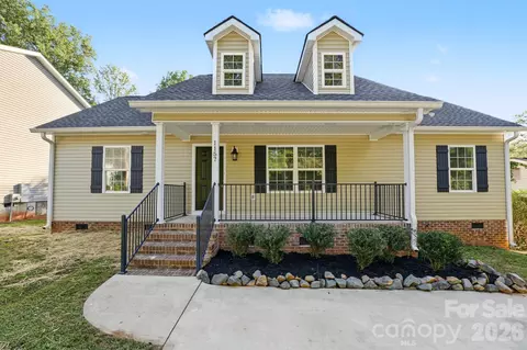 1157 Calhoun St, Rock Hill, SC 29732