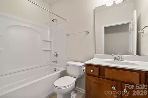 Bath - 55336 Derringer Ave, Fort Mill, SC 29707 photo 3 of 4