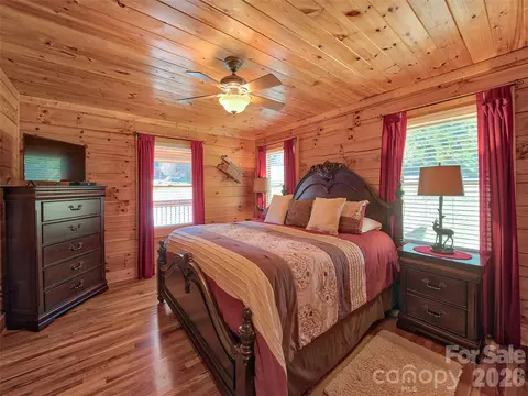 Bedroom - 547 Panoramic Loop, Maggie Valley, NC 28751 photo 1 of 4