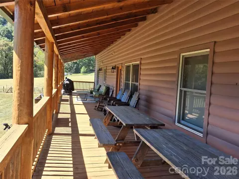 Exterior - 101 Trinity Dr, Clyde, NC 28721 photo 1 of 3